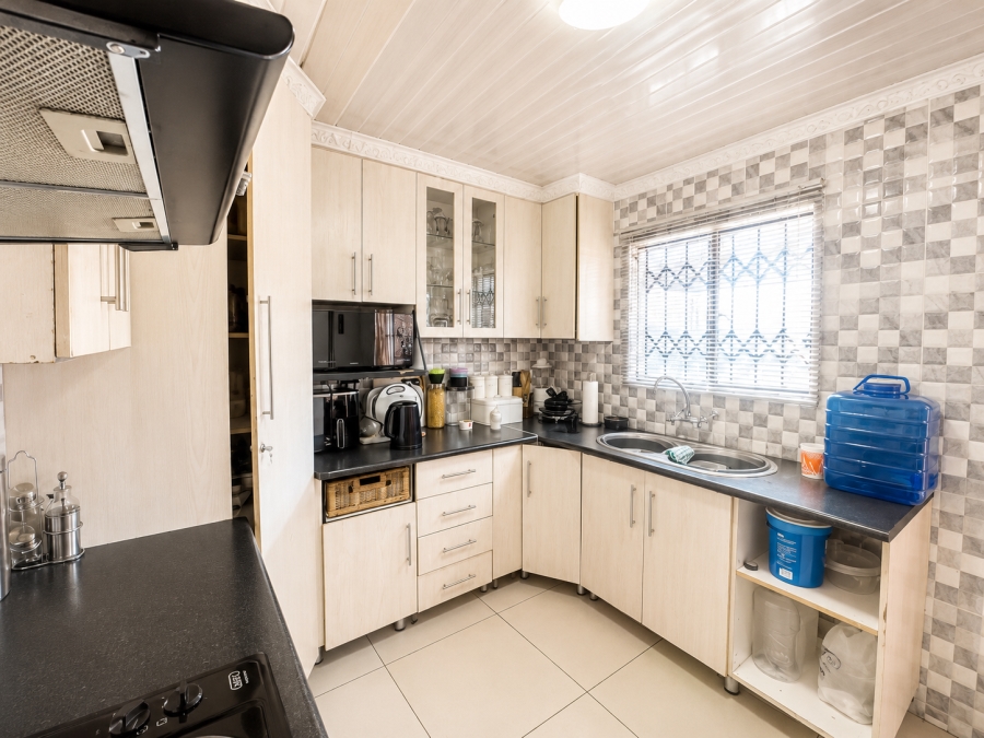 3 Bedroom Property for Sale in Tlhabane West North West